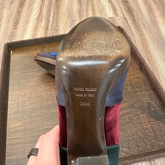 Gianfranco Ferré podium hills (36.5 size) - Picture 4 of 6